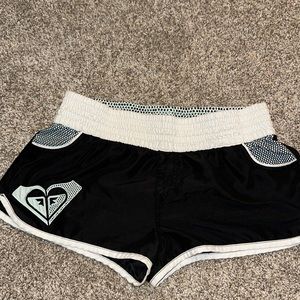 Roxy Board shorts! Polyester fabric ! Good condition but used lightly!